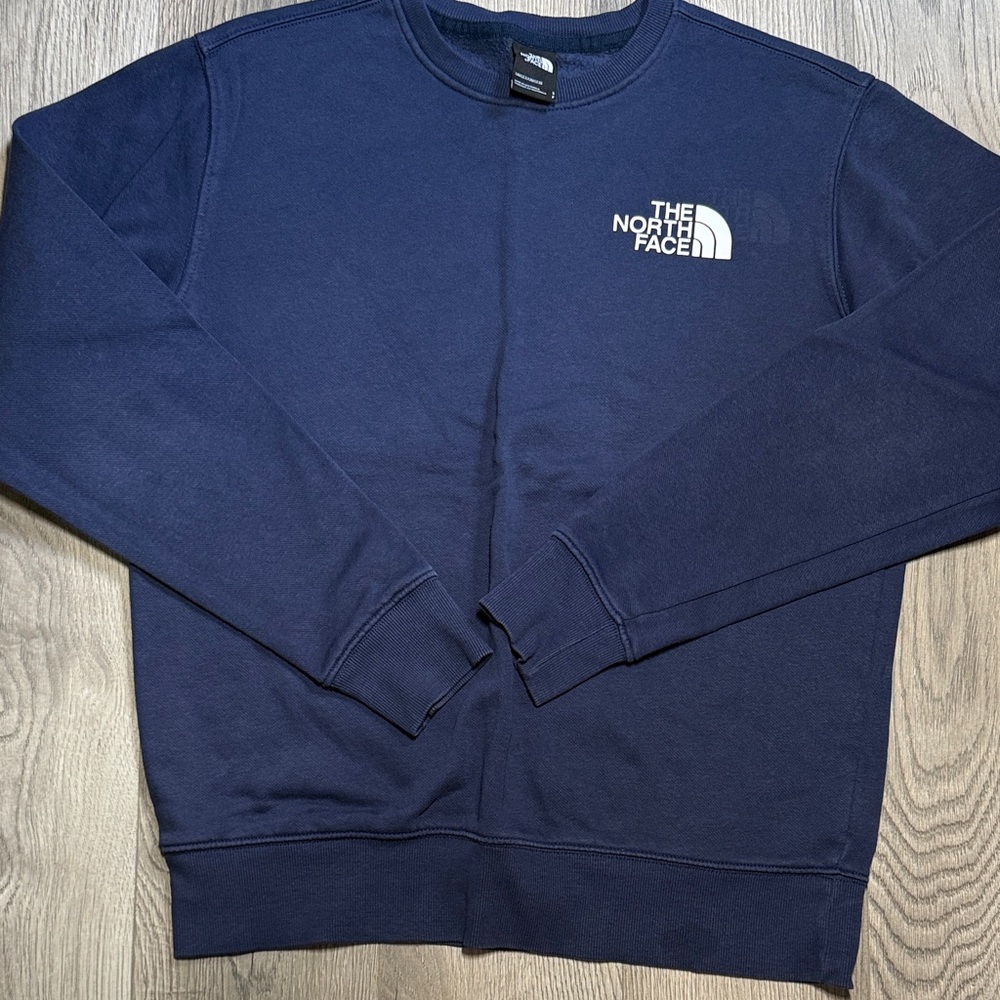 The North Face Men's Dark Blue Crewneck Sweater Size Small